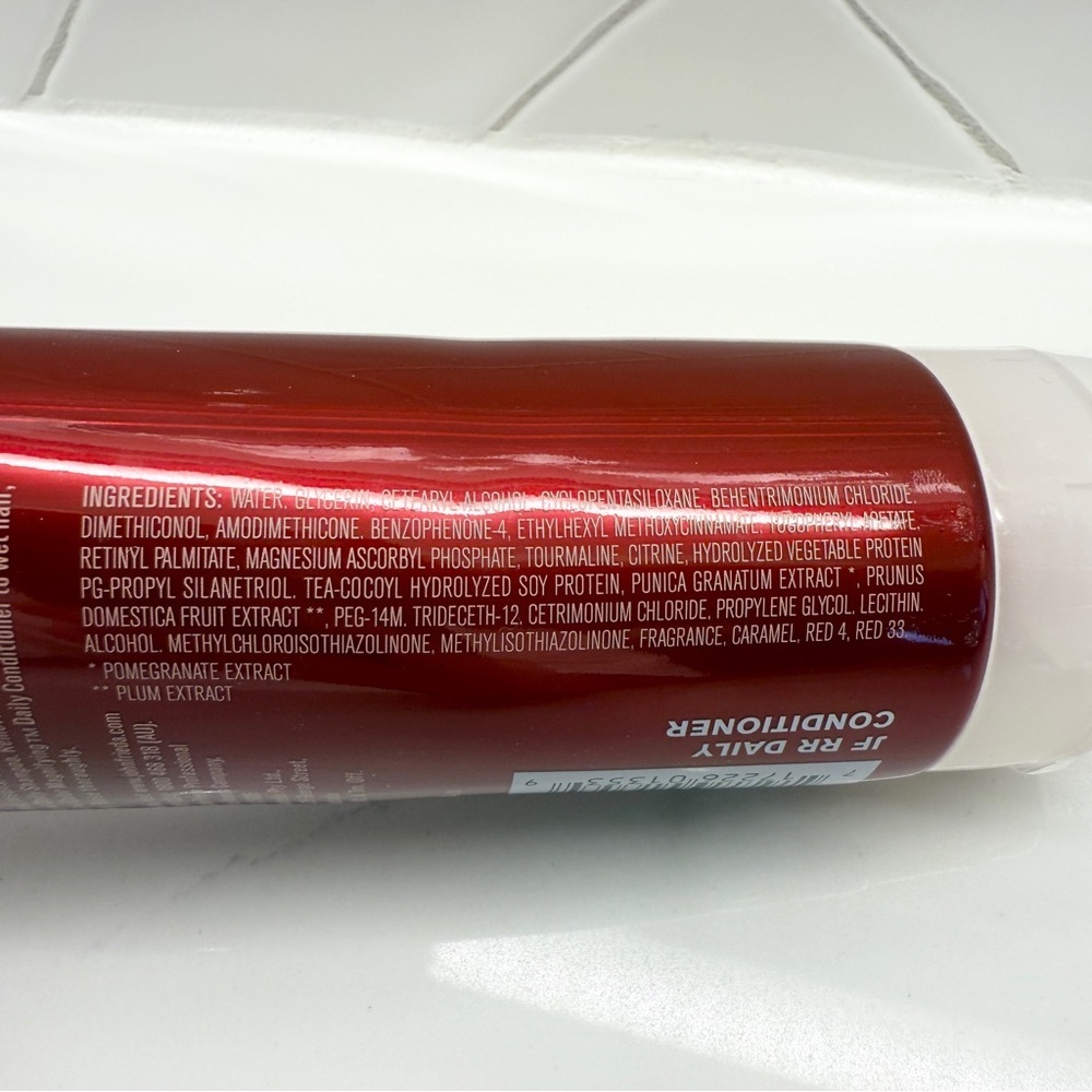 John Frieda Radiant Red Conditioner for Color Treated Hair 8.3 oz Red Hair NEW - Picture 7 of 7